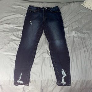 Size 13  w31 L 25 high rise skinny jeans